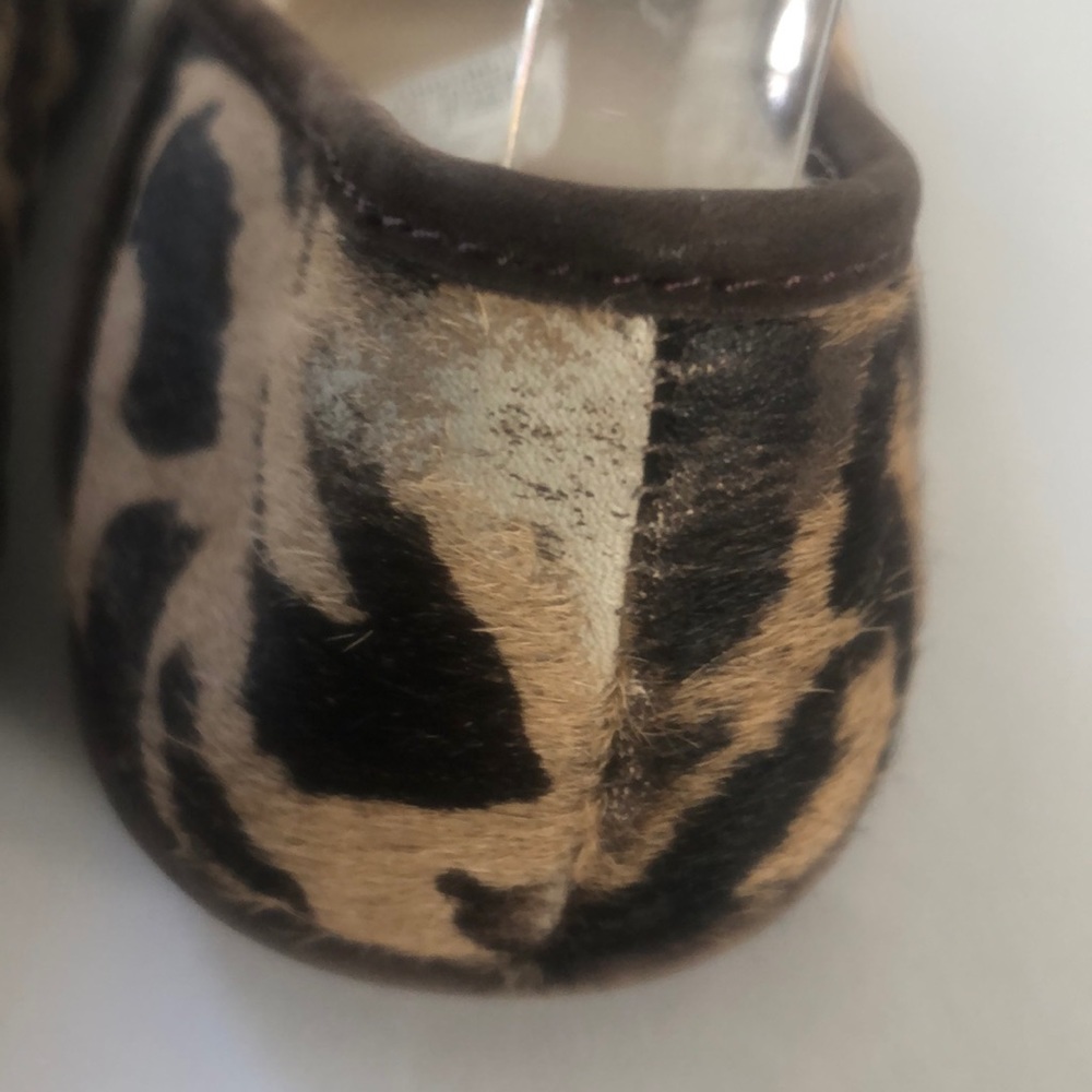 Uggs - Picture 3 of 6